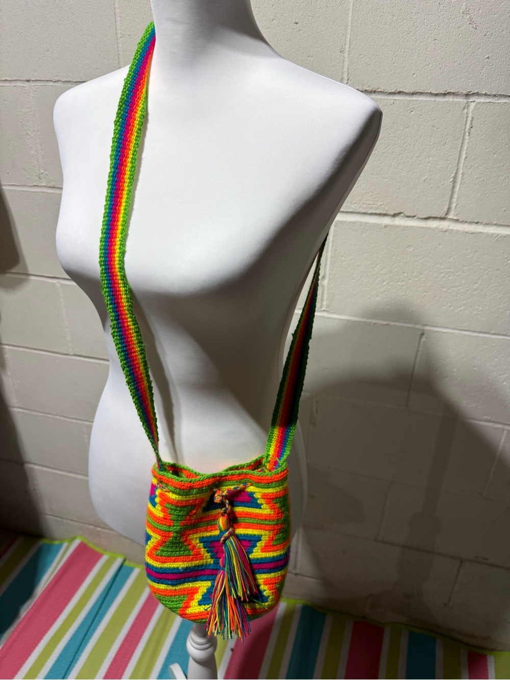Handwoven Rainbow Crossbody Bucket Bag - Multicolor